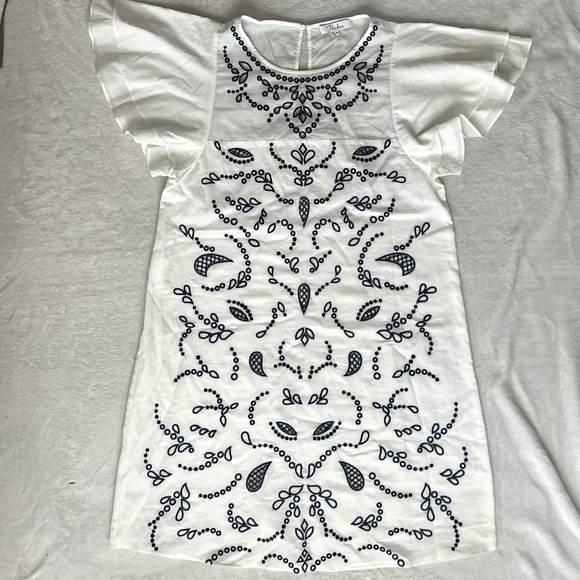 Parker Tiered flutter sleeve Embroidered eyelet cotton white dress size M - Picture 2 of 9